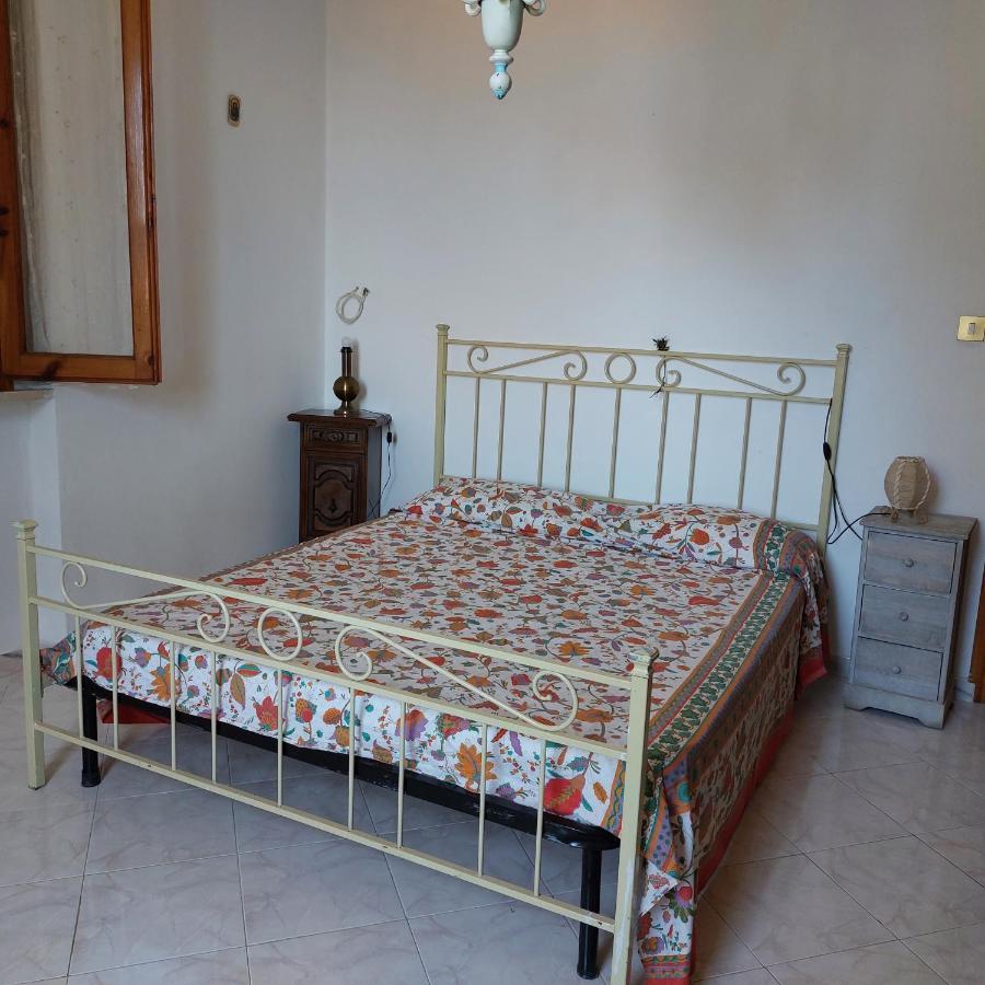 Appartamento A Due Passi Dal Mare A Quercianella Exterior foto